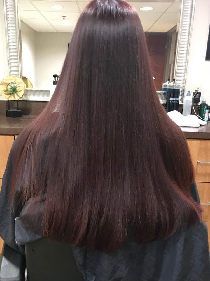 Blowpout brunette by Annette Hunt